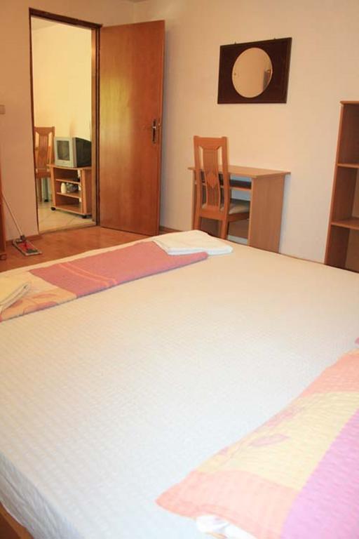 Hrvoje Place Apartment *